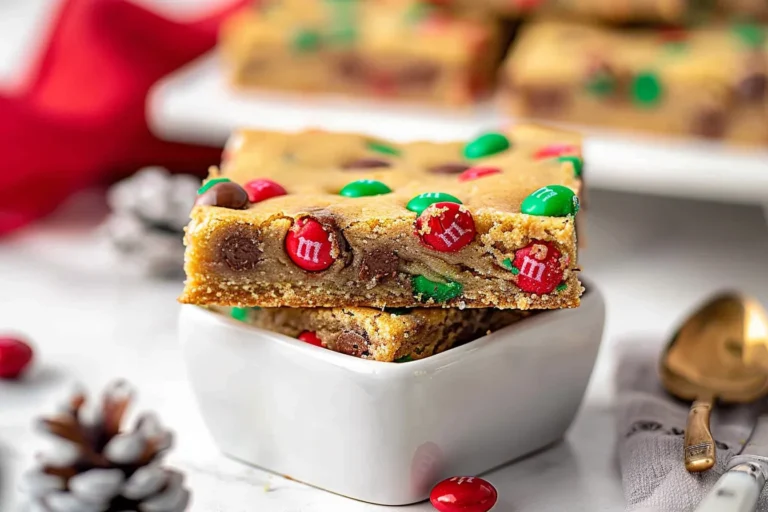 Christmas M&amp;M Cookie Bars